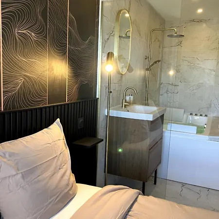 Appartement Romantique&cosy Avec Balnéo Pour Deux - Proche Saint-Jean-de-Monts
